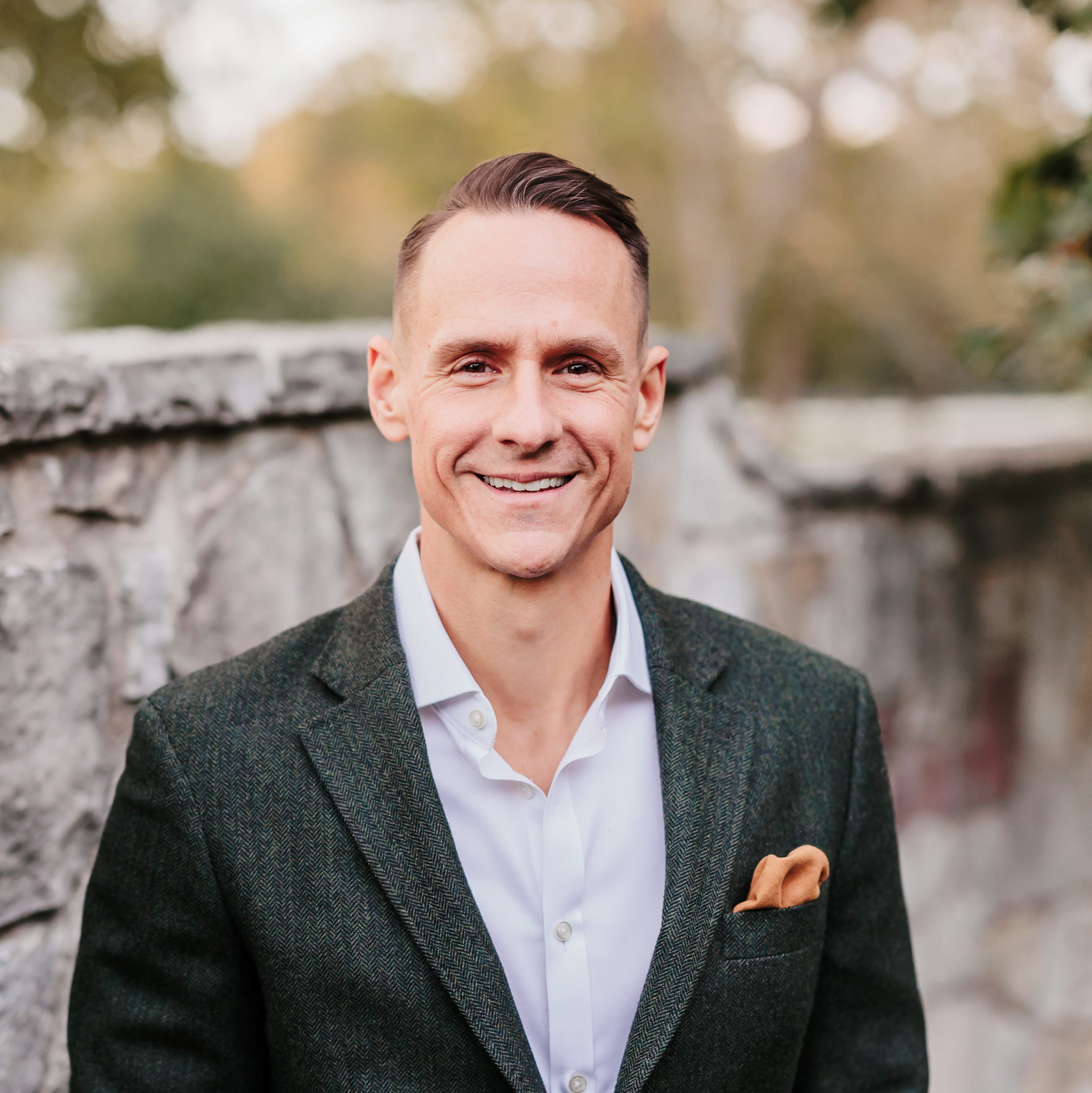 Author Tim Hillegonds headshot